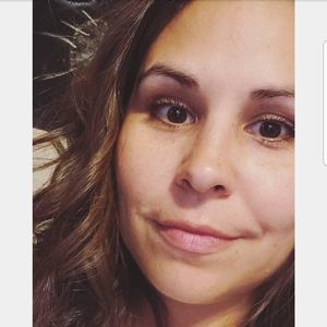 Meet your Posher, Lishelle